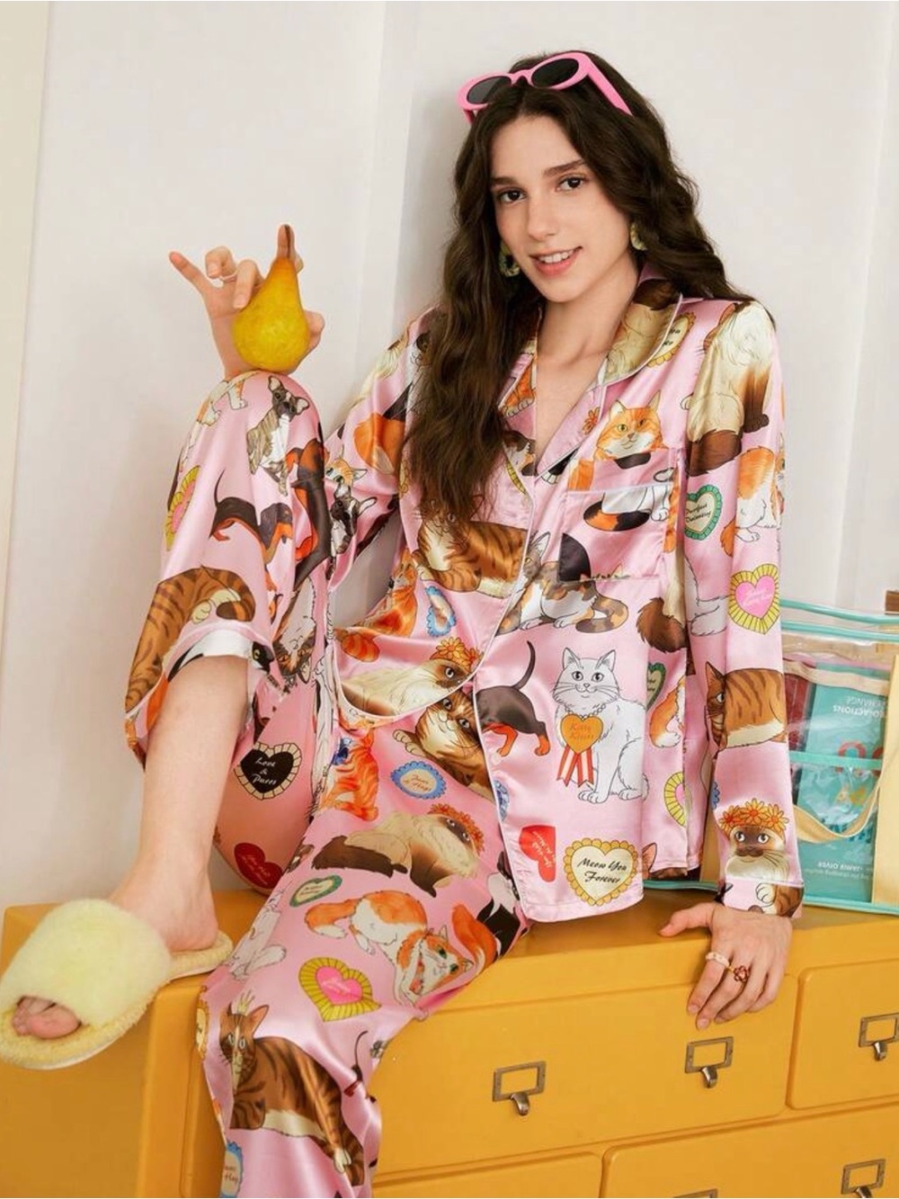 SHEIN Pink Satin Cat Print Pajama Set new